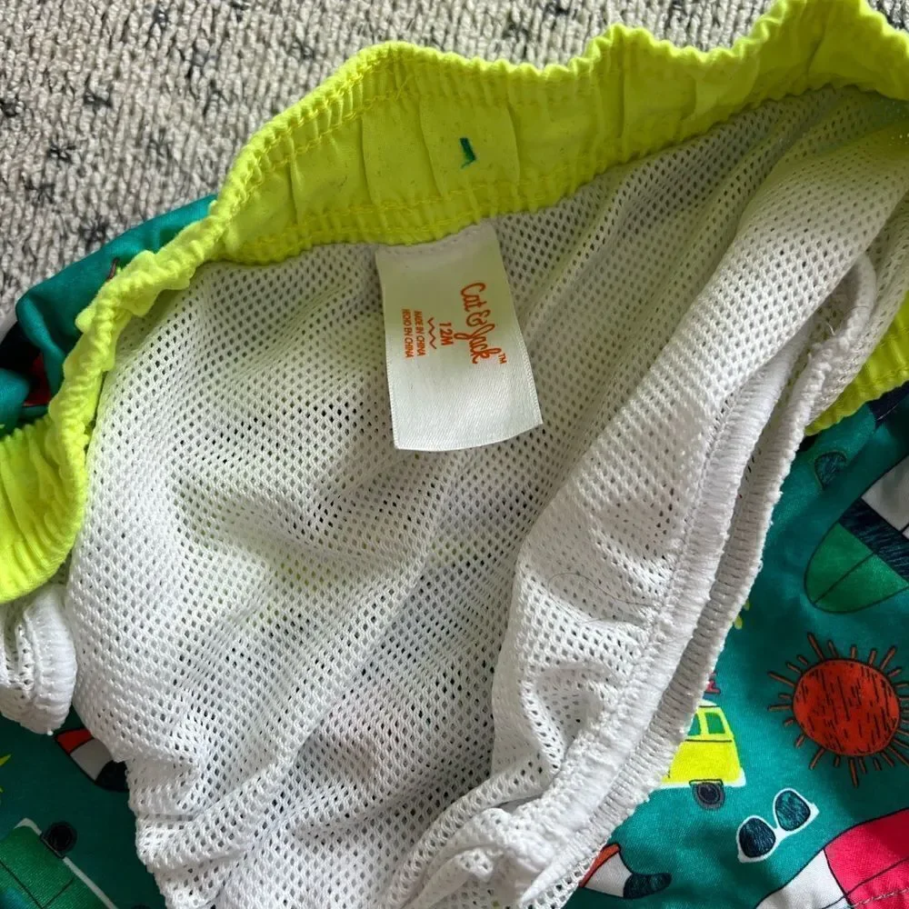 Boys swimming shorts sz 12-18